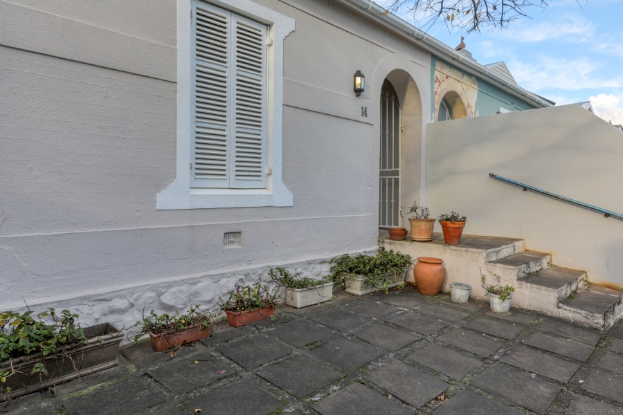 2 Bedroom Property for Sale in Claremont Upper Western Cape